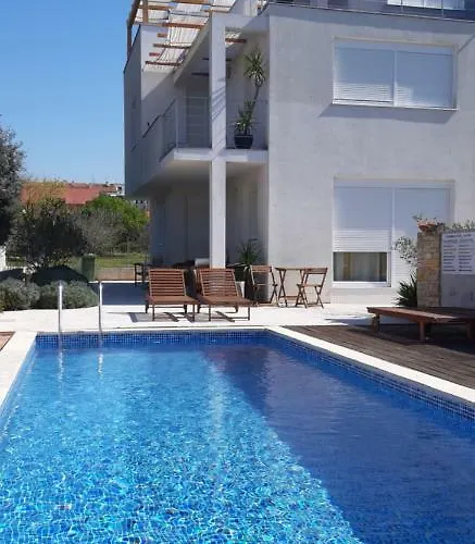 Sobe Dragic 자다르