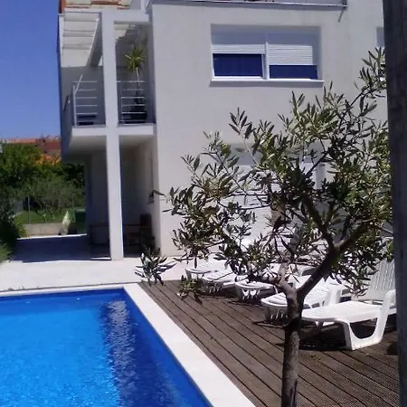 Sobe Dragic Gasthuis 3*