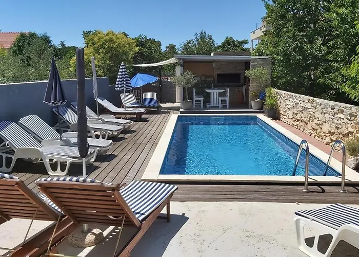 בית הארחה Sobe Dragic זאדאר