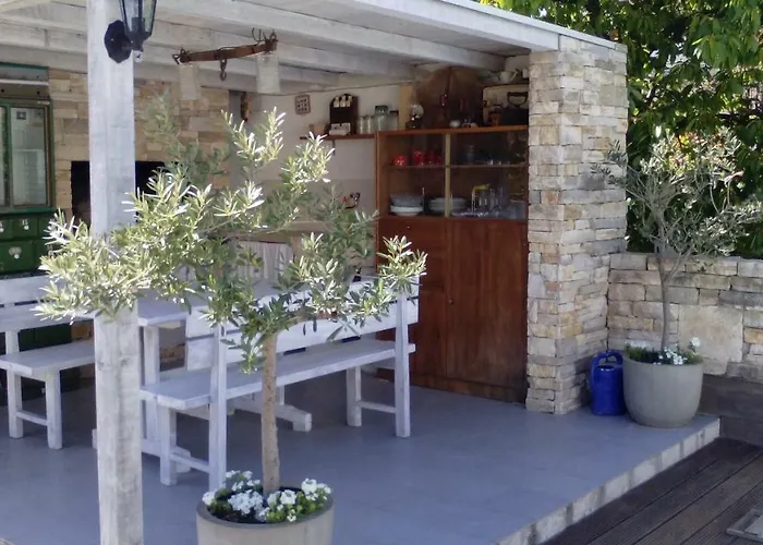 Sobe Dragic 3* זאדאר